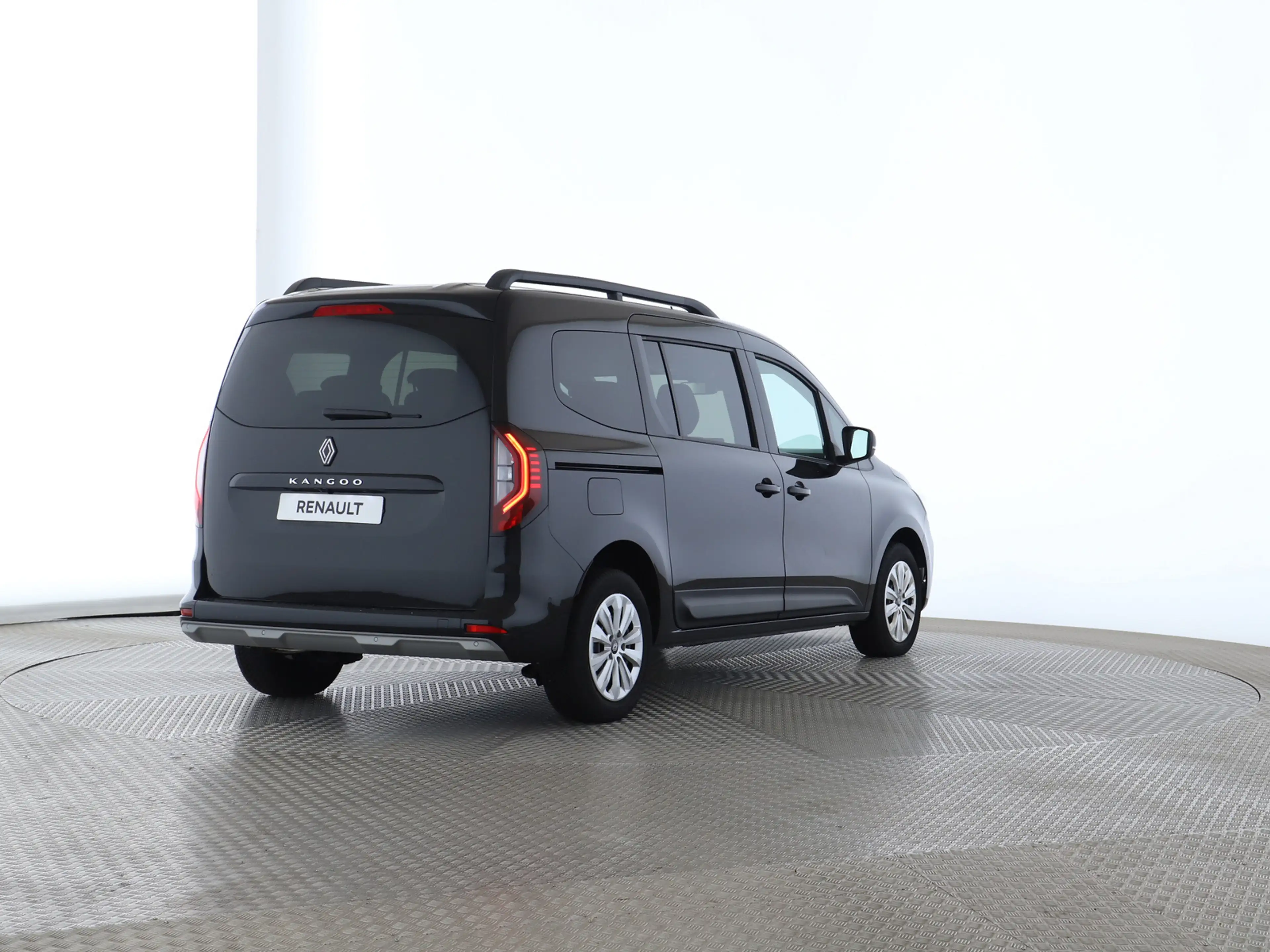 Renault Kangoo TECHNO TCe 130 EDC Apple CarPlay — photo 7