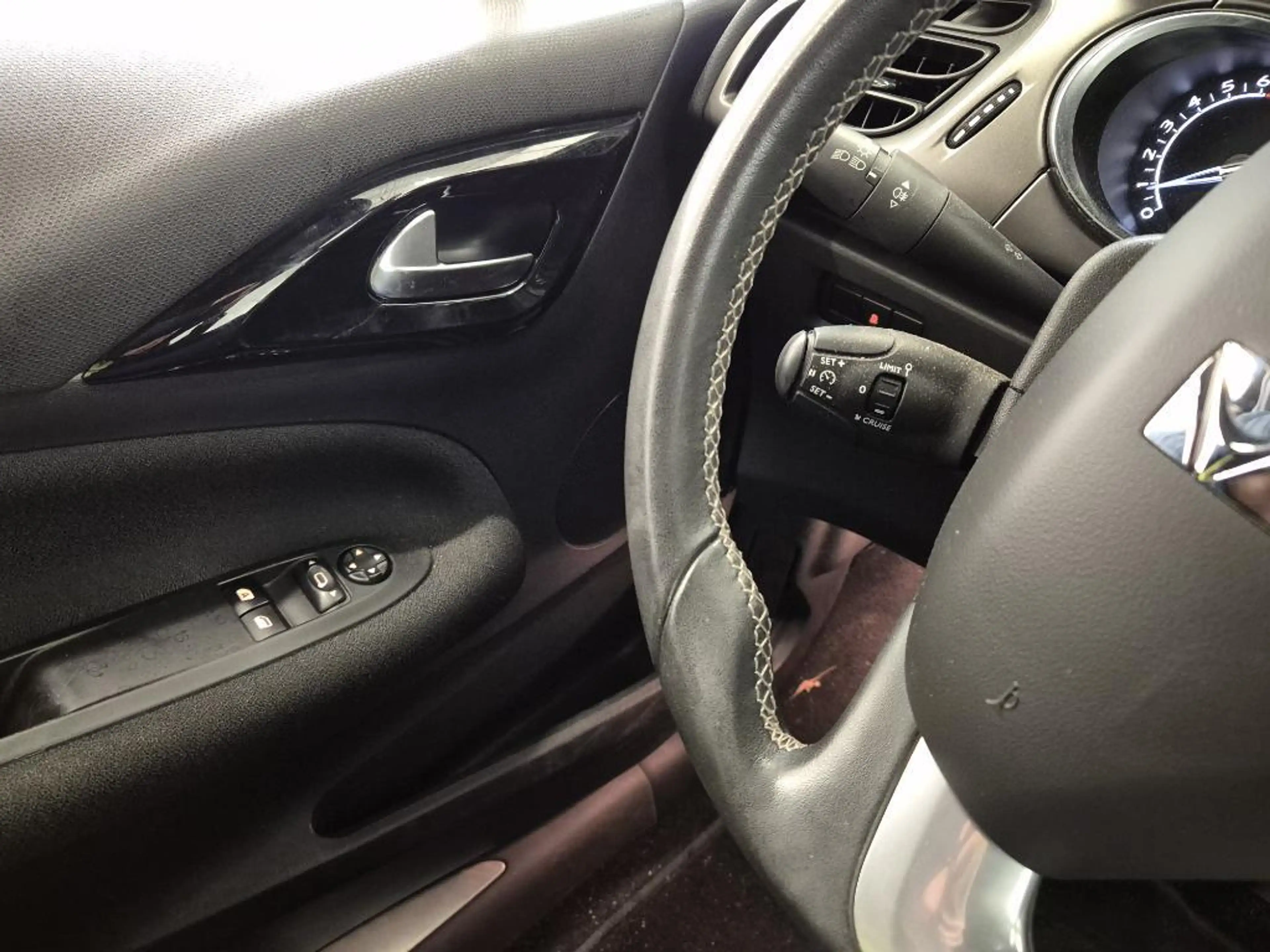 DS Automobiles DS 3 Cabrio 1.2 PureTech So Chic / Onderhoud / AUTO RIJ — photo 15