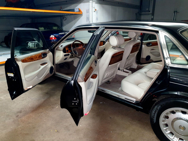 Jaguar Daimler V8 Limousine lang *letzte Version 2002