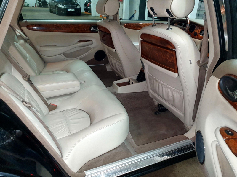 Jaguar Daimler V8 Limousine lang *letzte Version 2002 — photo 7