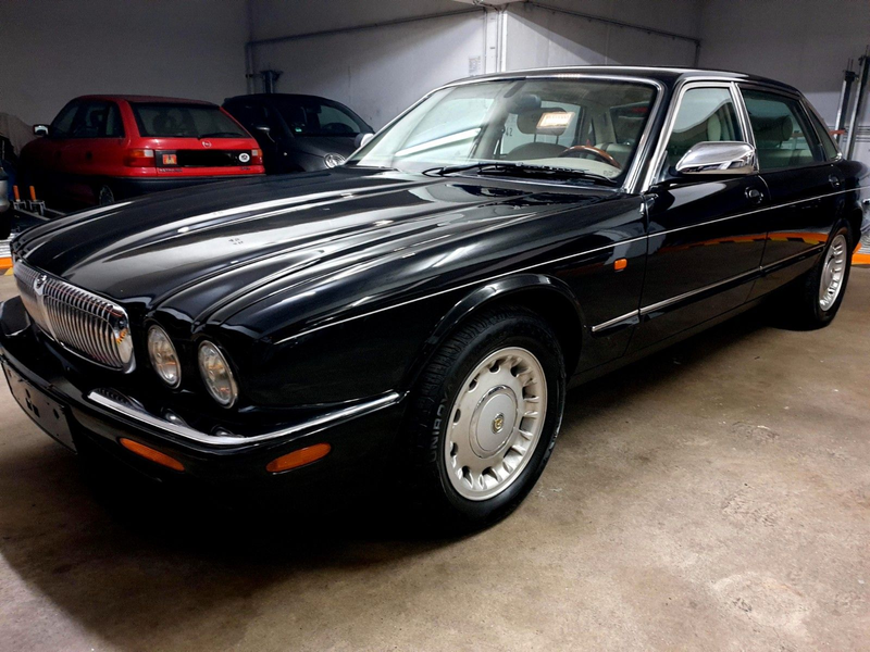 Jaguar Daimler V8 Limousine lang *letzte Version 2002 — photo 6