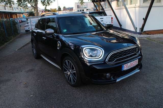 Imagine MINI Cooper S Countryman SE/ALL4/Autom/Nav/LED/Keyl.C