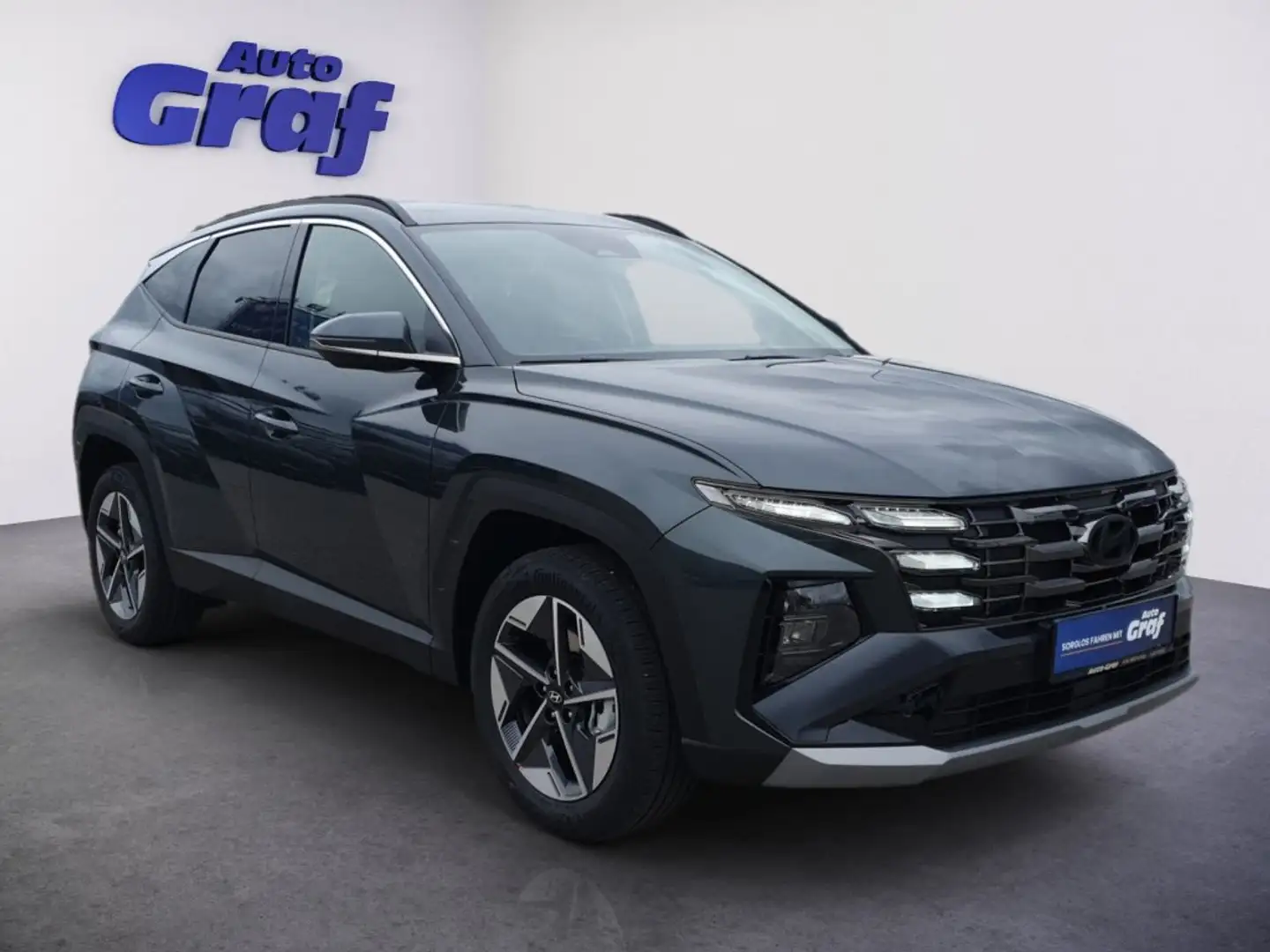 Hyundai TUCSON NX4 GO 1,6 T-GDi 2WD t5bg1 Grün - 2