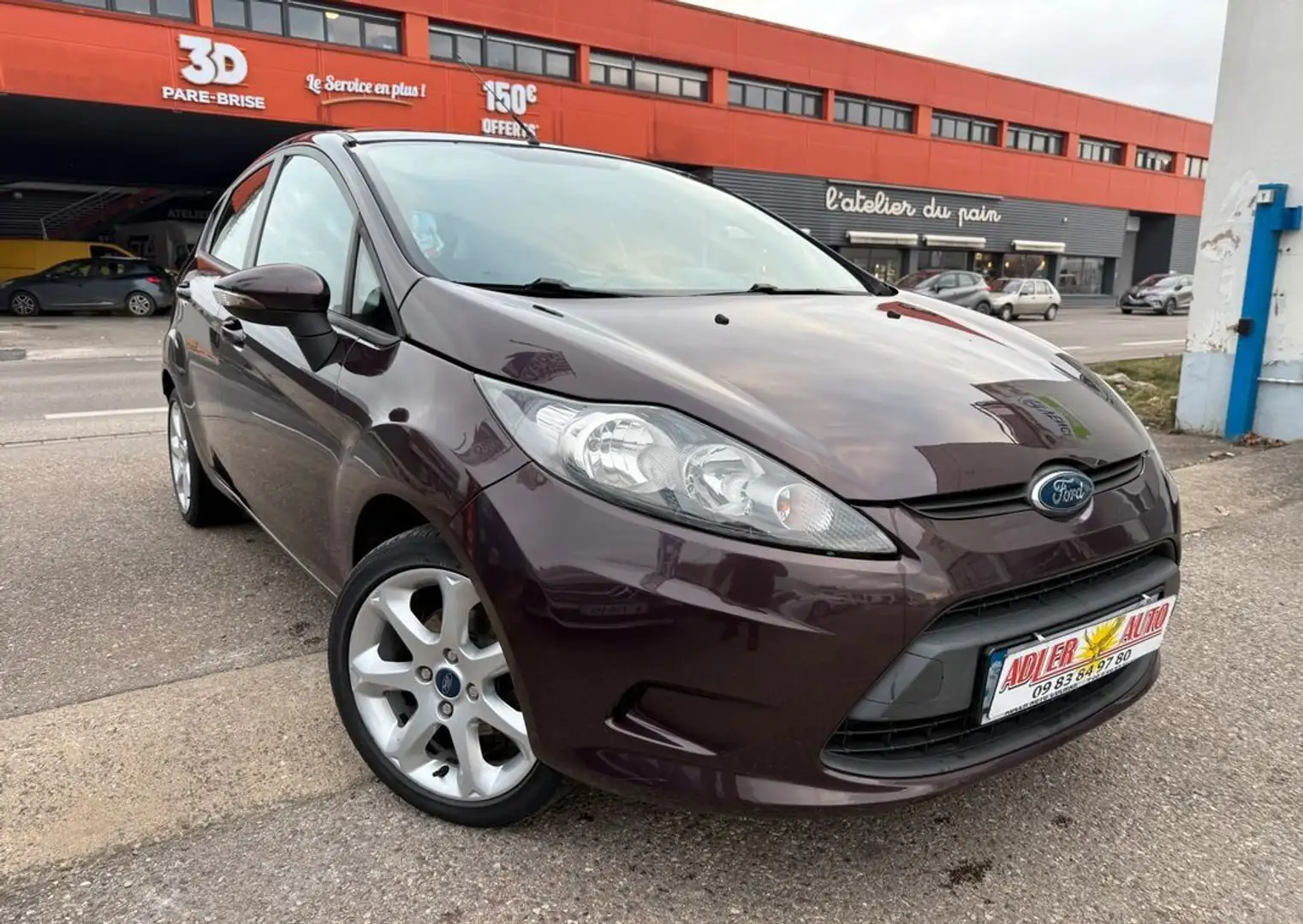 Ford Fiesta 1.25i 82ch Ambiente 5p Or - 1