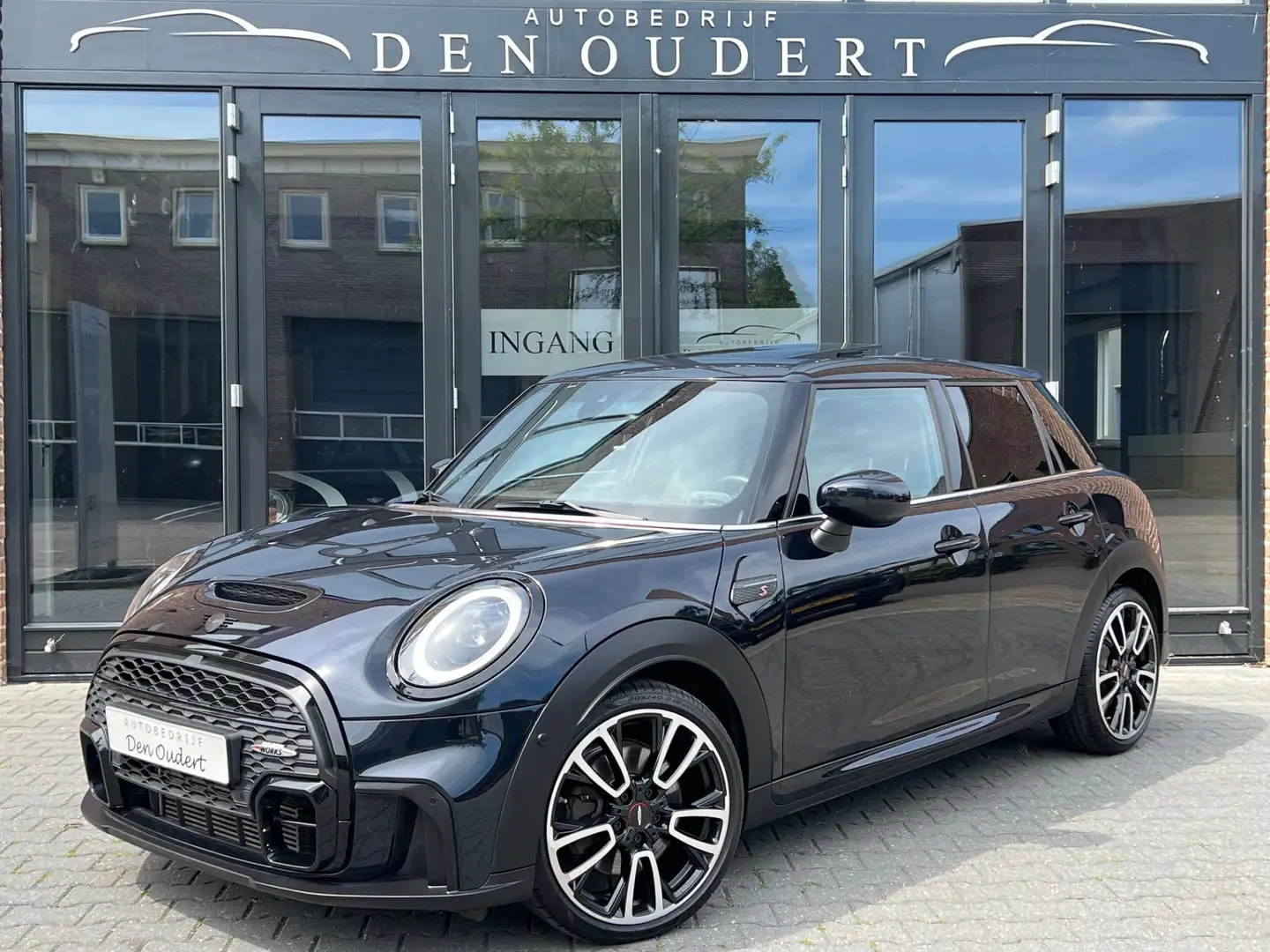 MINI John Cooper Works Mini 2.0 S JCW AUT 5D. PANO / CARPLAY / 2023 Albastru - 1