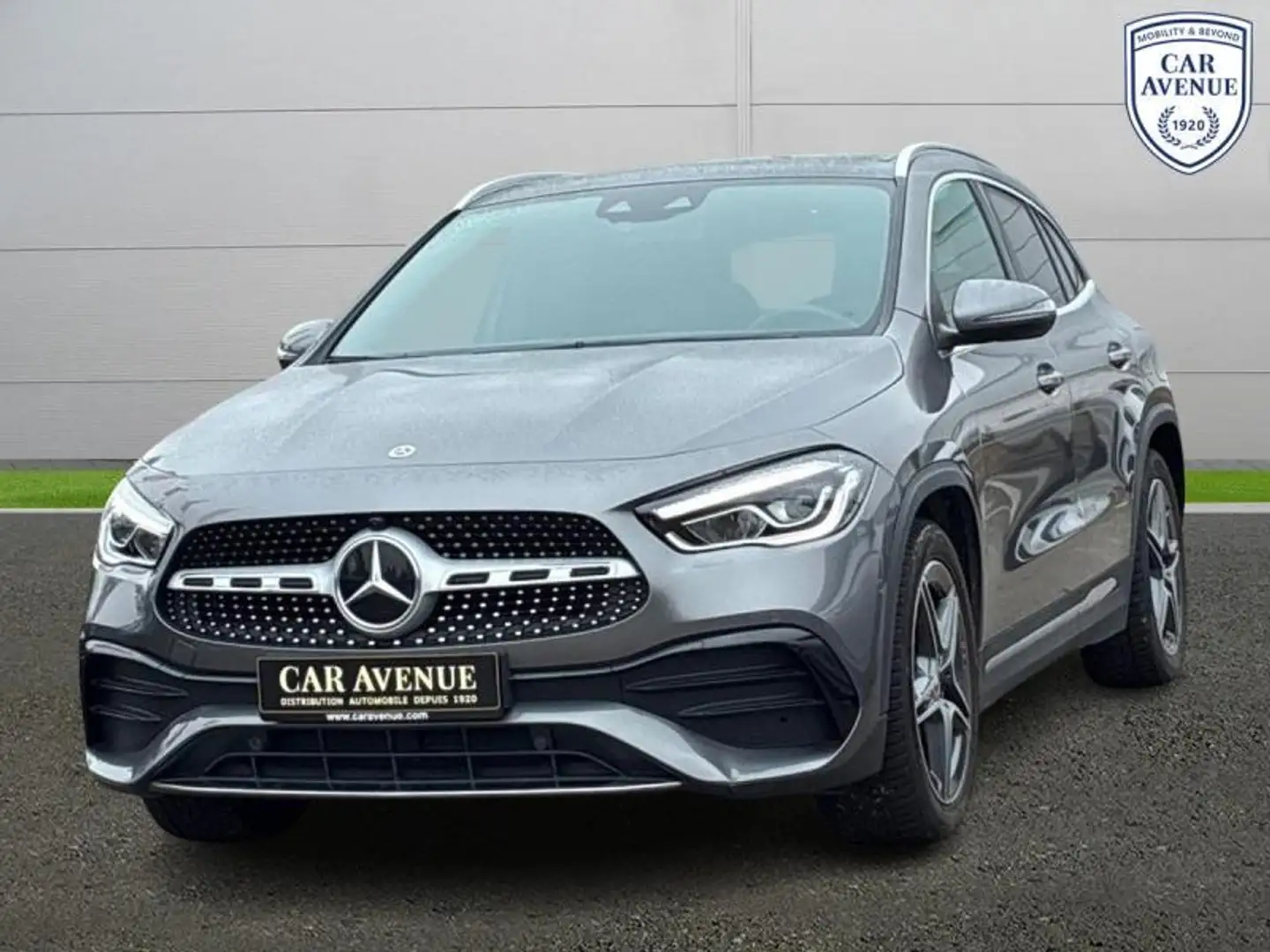 Mercedes-Benz GLA 250 AMG LINE Gris - 1
