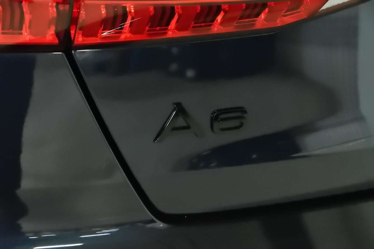 2023 Audi A6 Technik / Black optics / Carplay / B&O / Exclusive thumb 8