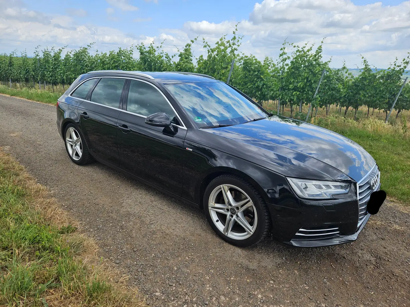 Audi A4 A4 Avant 2.0 TFSI ultrasport Schwarz - 1