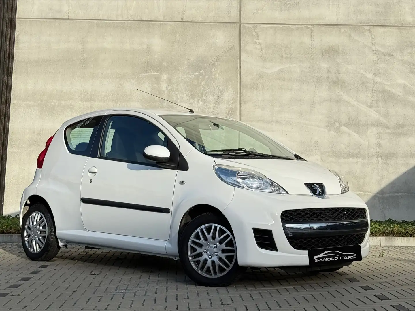 Peugeot 107 107 1.0i Trendy • Garantie • Car-pass Blanc - 2
