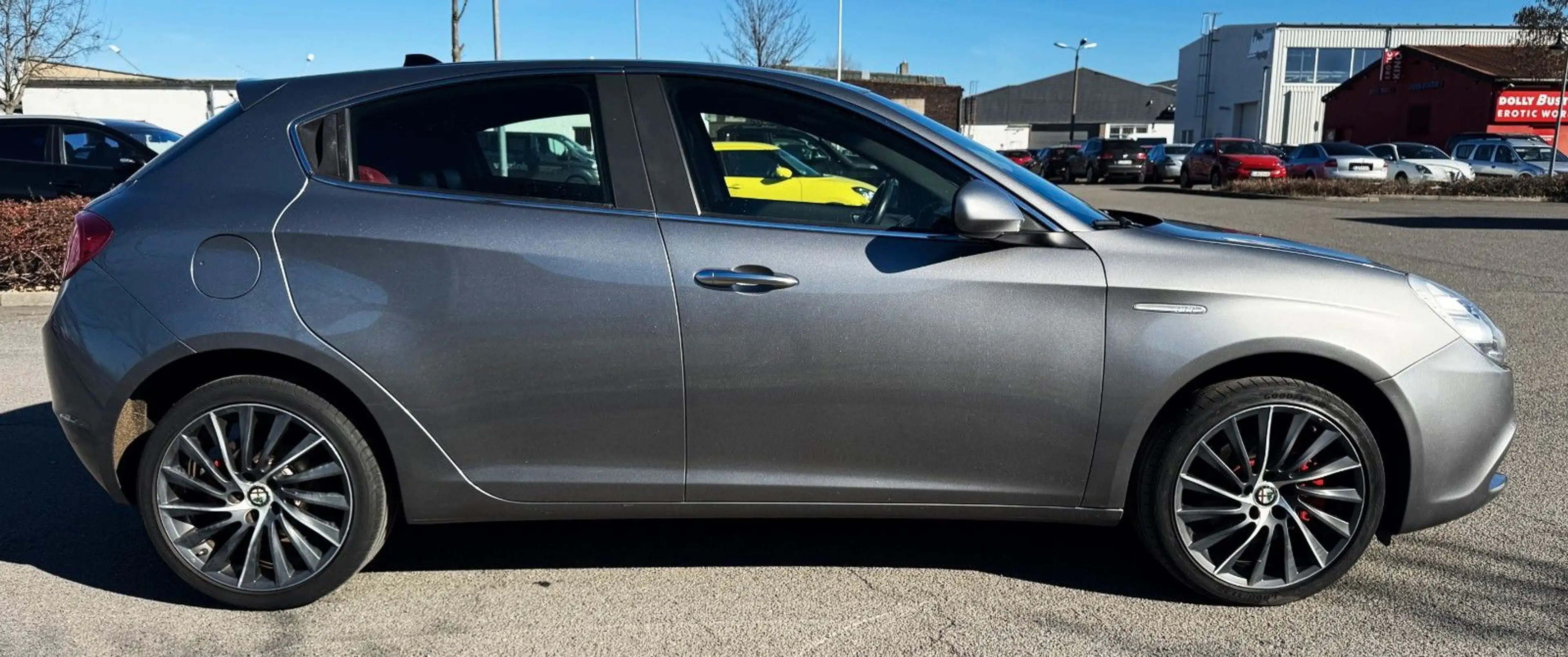 Alfa Romeo Giulietta Turismo+ Automatik + — photo 7