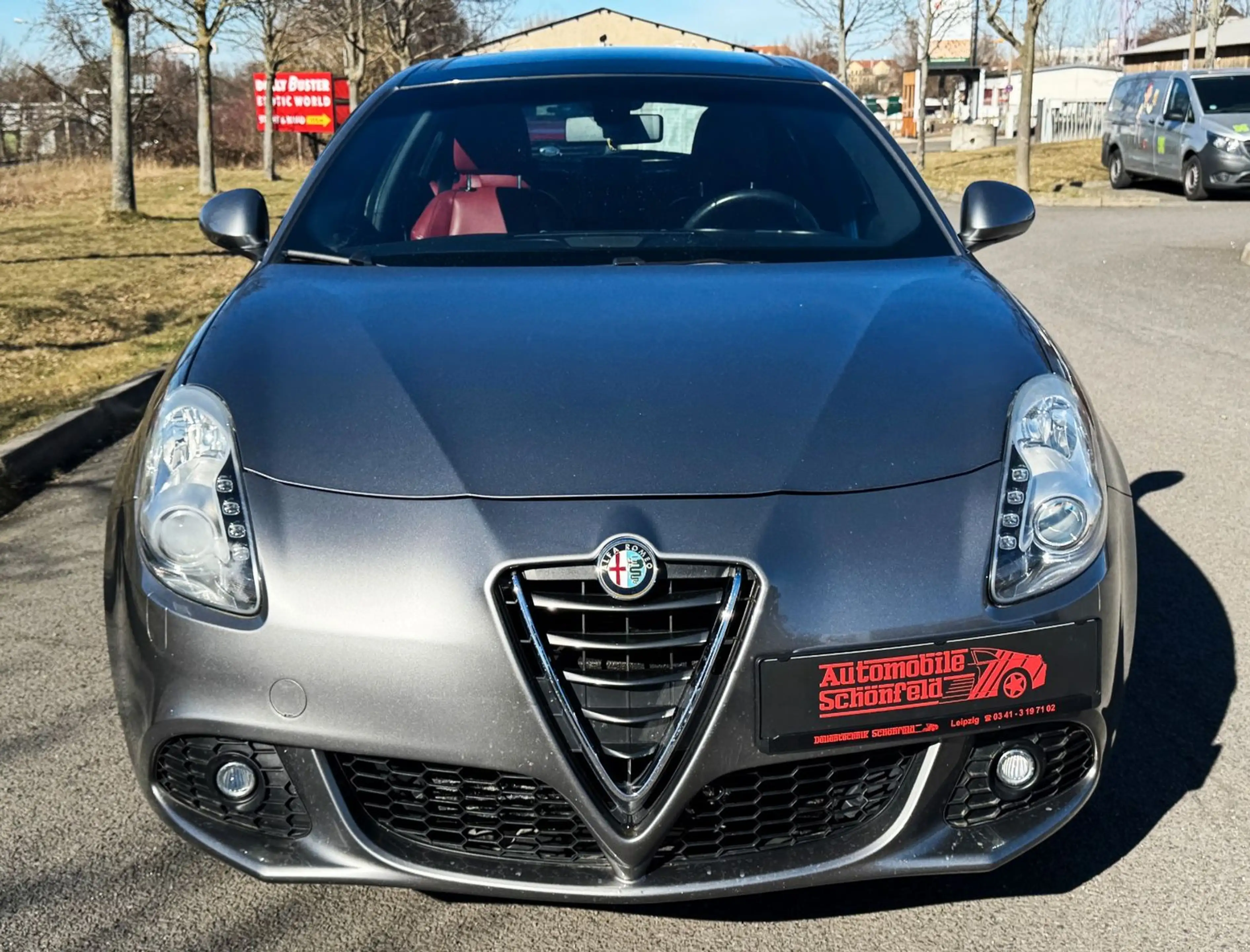 Alfa Romeo Giulietta Turismo+ Automatik + — photo 2
