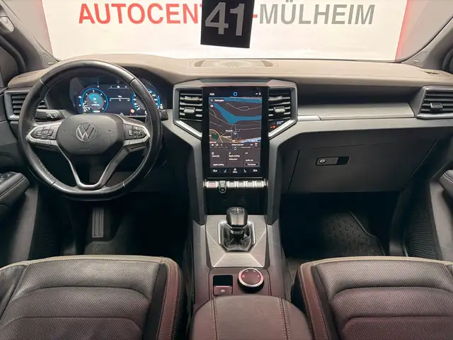 Volkswagen Amarok view 9