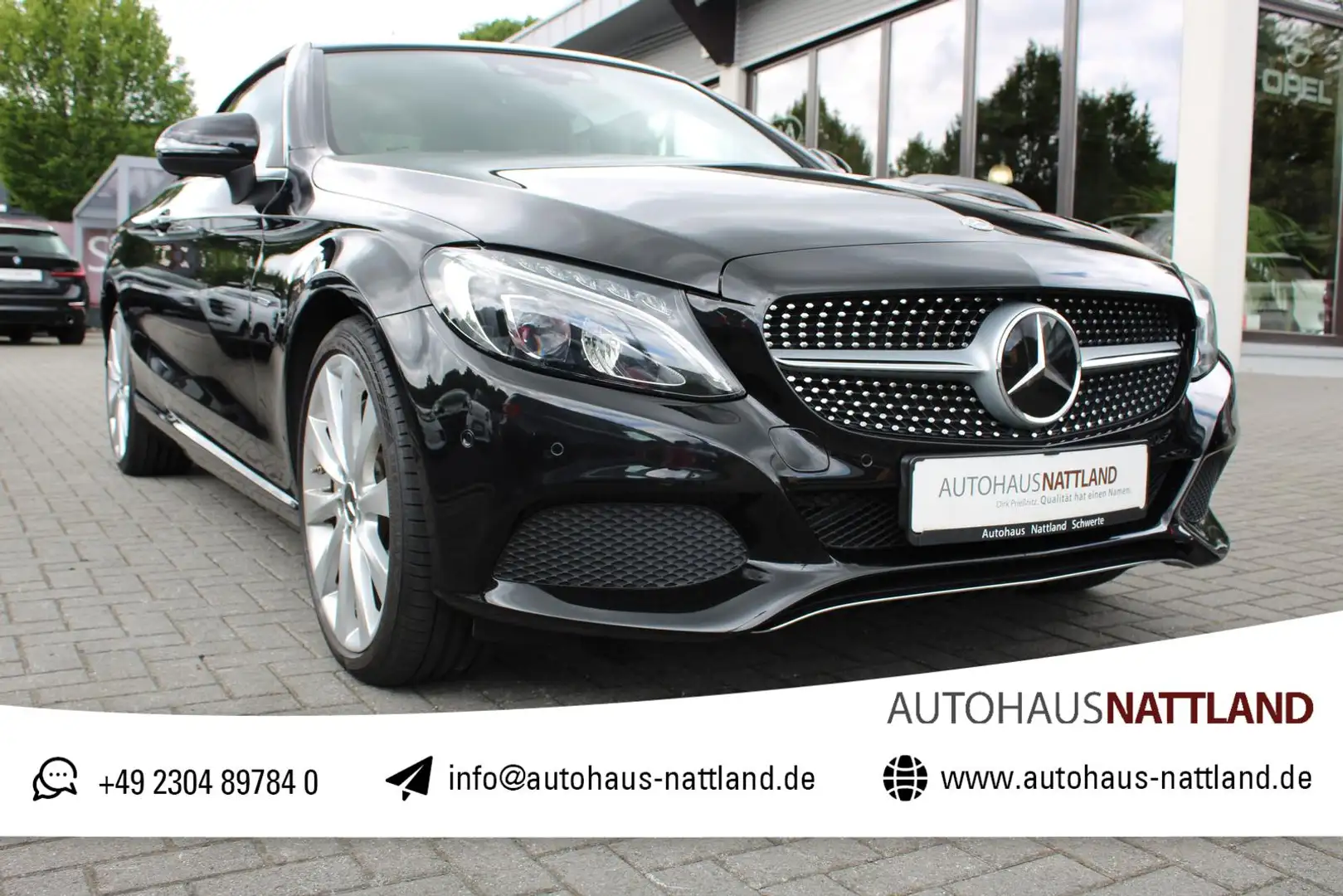 Mercedes-Benz C 400 4Matic Edition 1 Navi LED Leder RFK AHK Black - 1