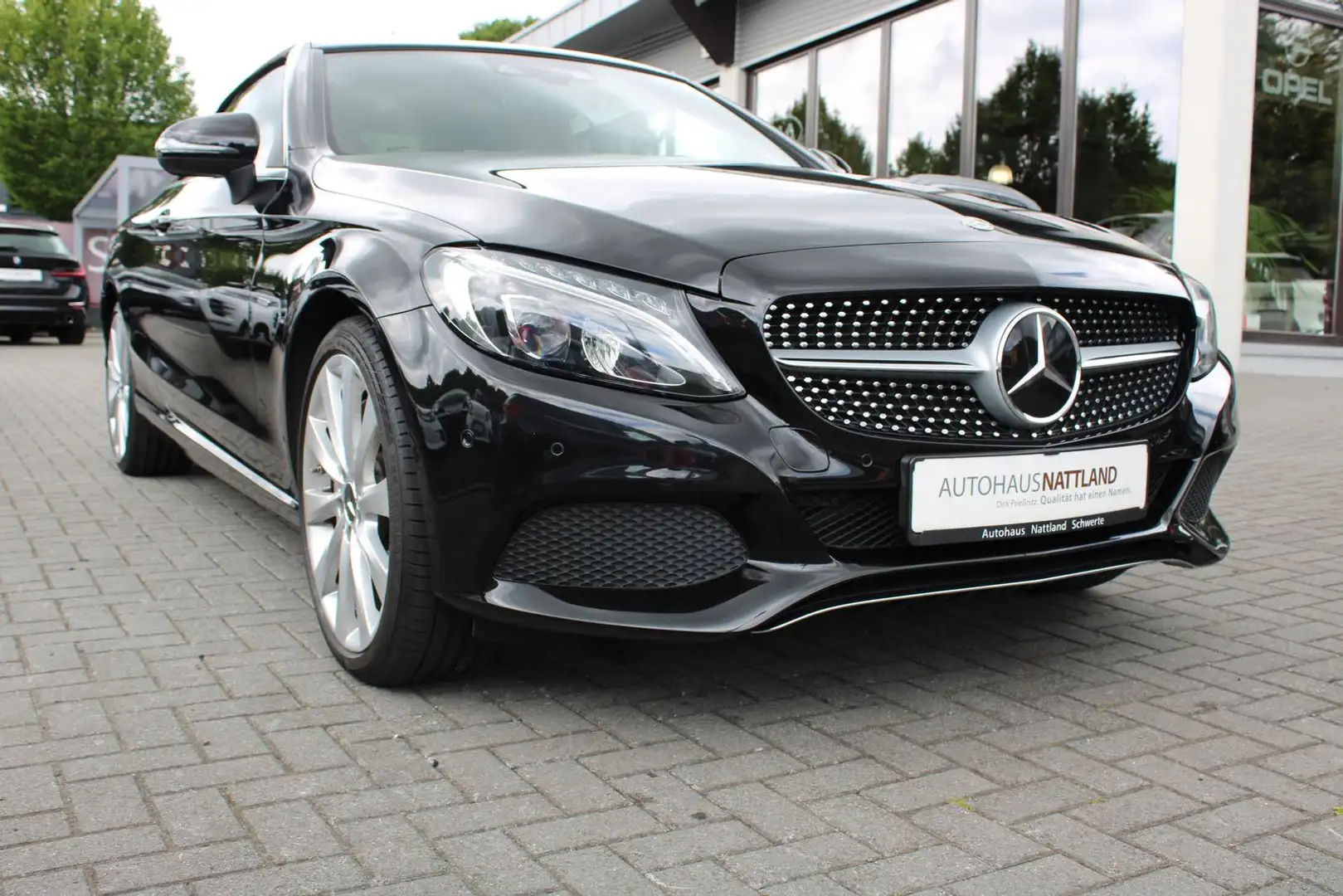 Mercedes-Benz C 400 4Matic Edition 1 Navi LED Leder RFK AHK Black - 2