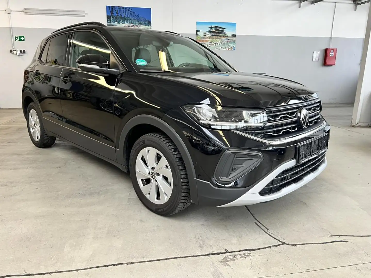 Volkswagen T-Cross 1.0 TSI 70 kW Goal Schwarz - 2