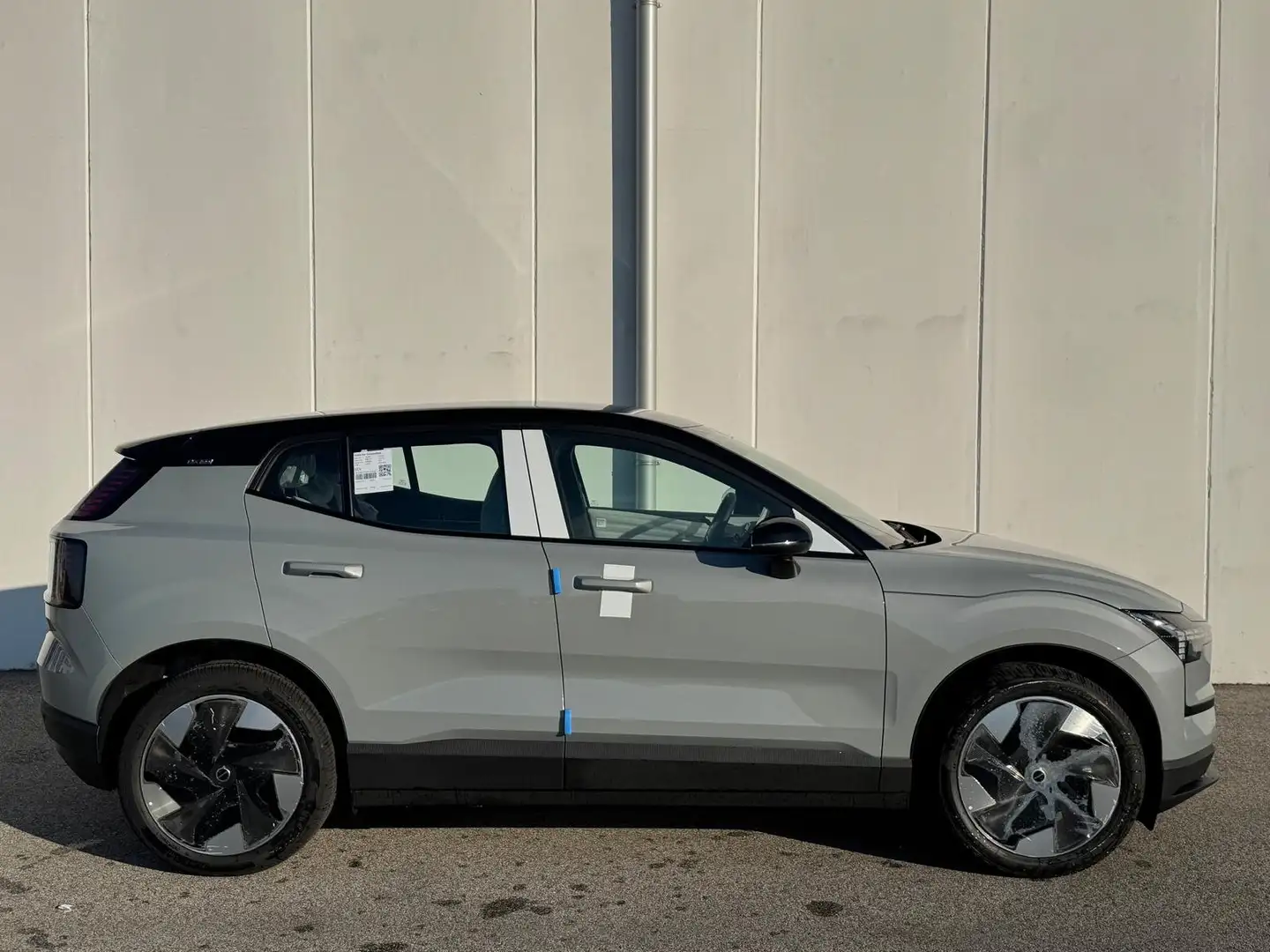 Volvo EX30 Single Motor Plus rwd Blu/Azzurro - 2