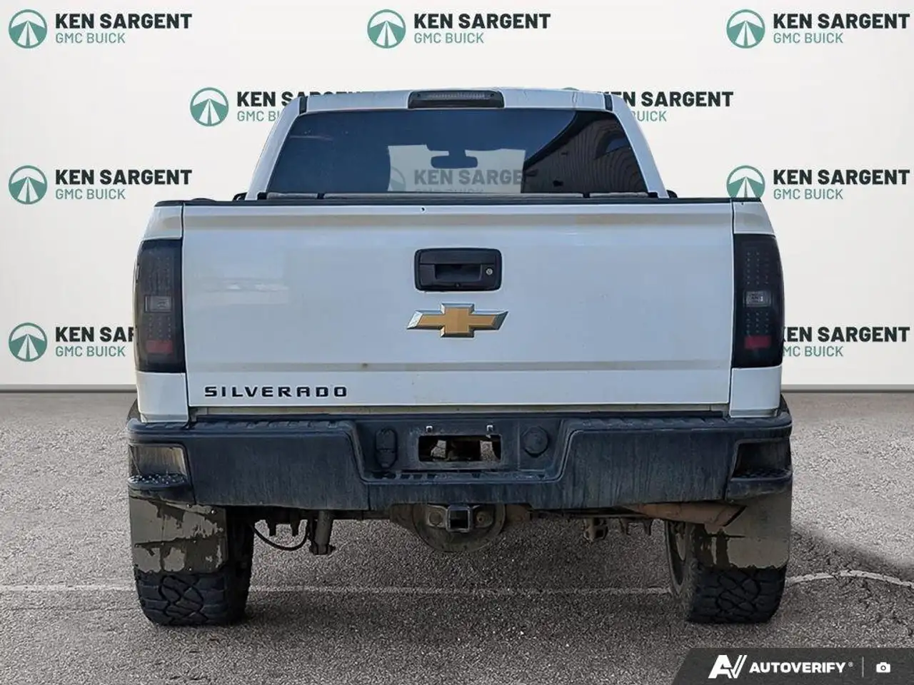 Chevrolet Silverado 1500 снимка Chevrolet Silverado 1500