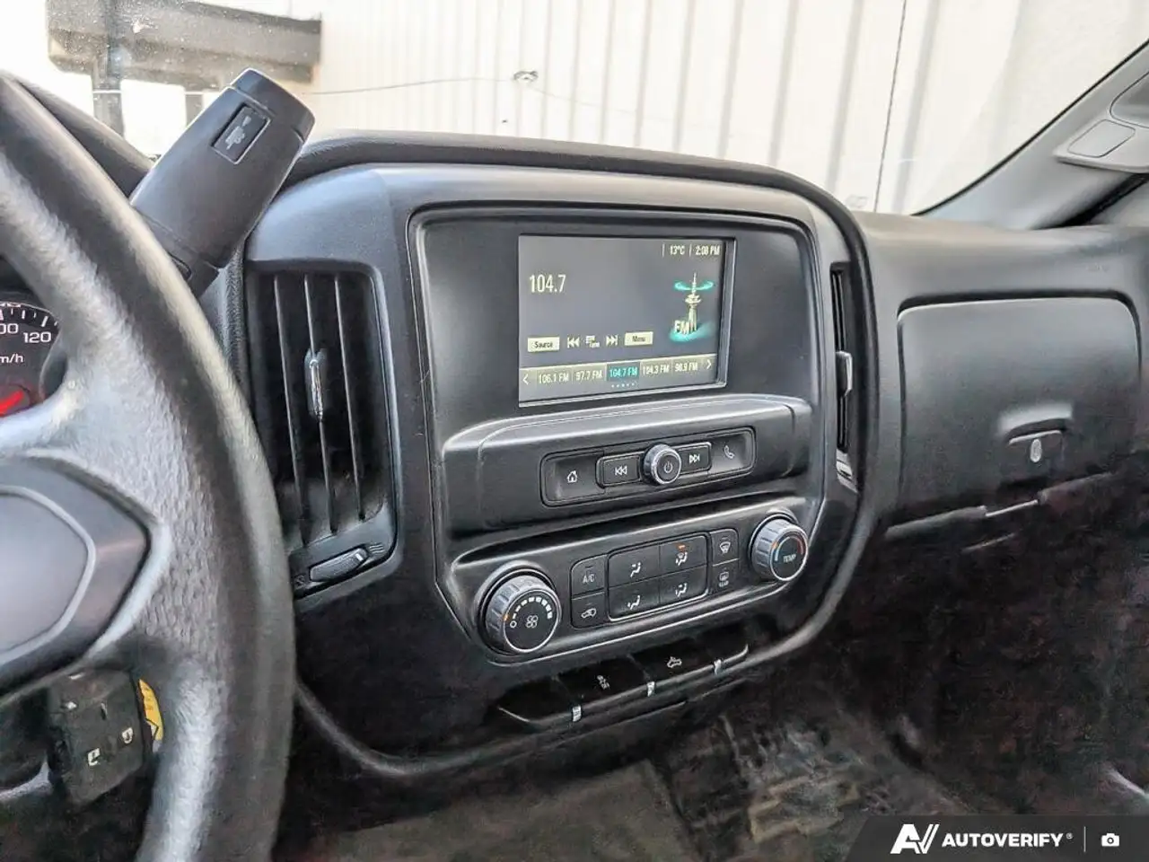Chevrolet Silverado 1500 снимка Chevrolet Silverado 1500