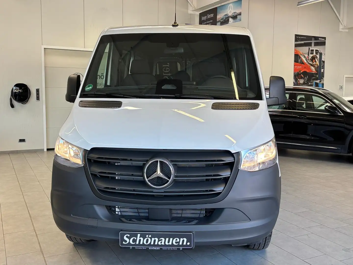 Mercedes-Benz Sprinter 217 CDI Tourer MOPF+MBUX+CARPLAY+2/2/3 Weiß - 2