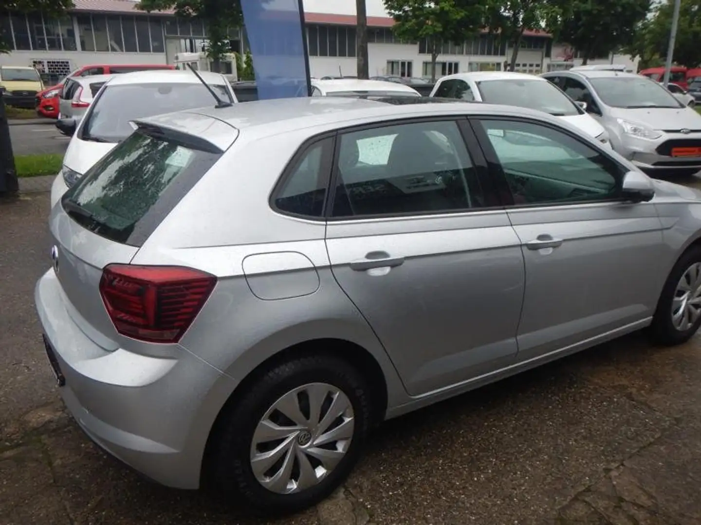 Volkswagen Polo Comfortline Grau - 2