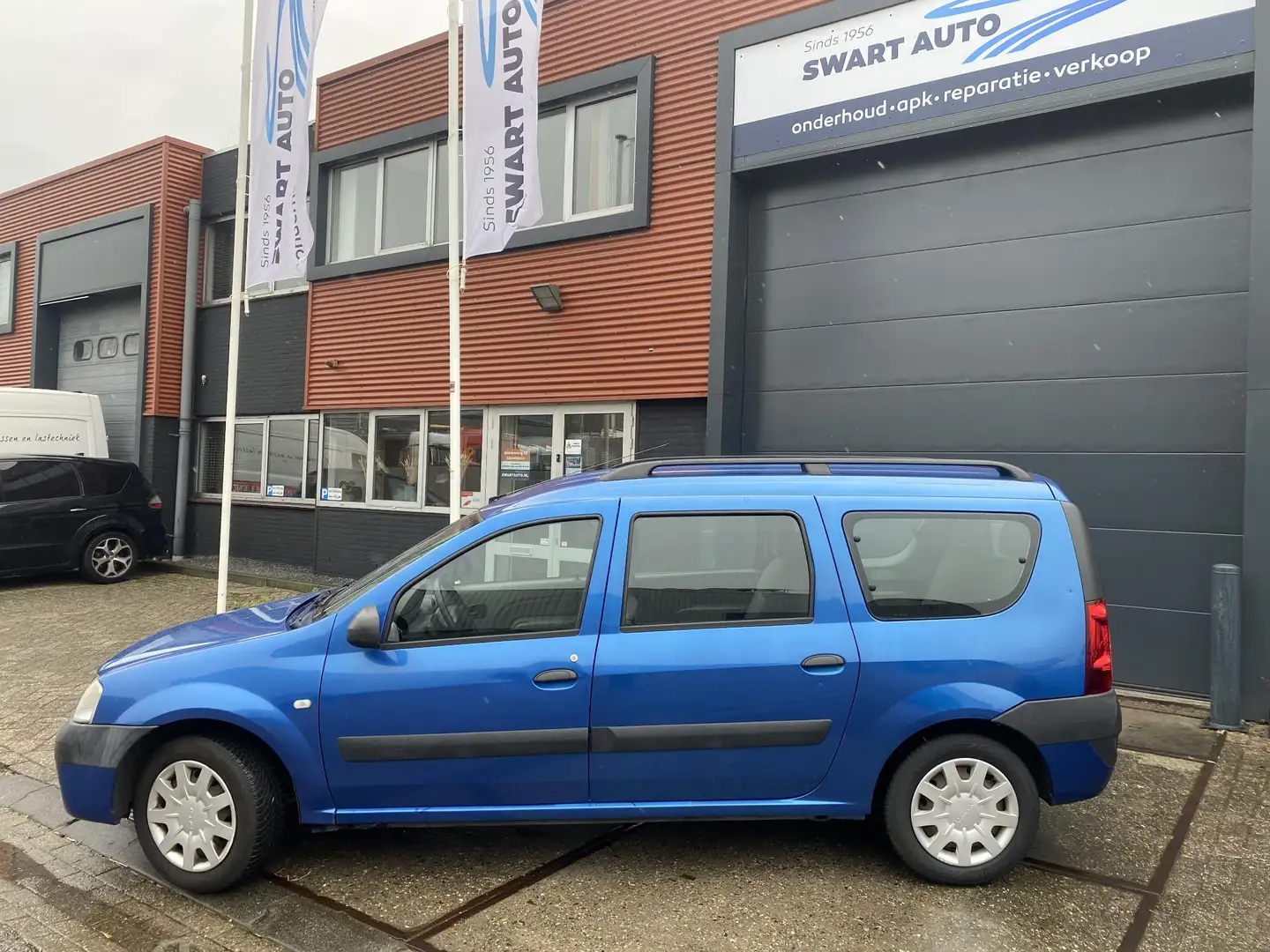 Dacia Logan MCV 1.6 Ambiance 7p. 7 Persoons | Airco | All-Seas Blau - 2