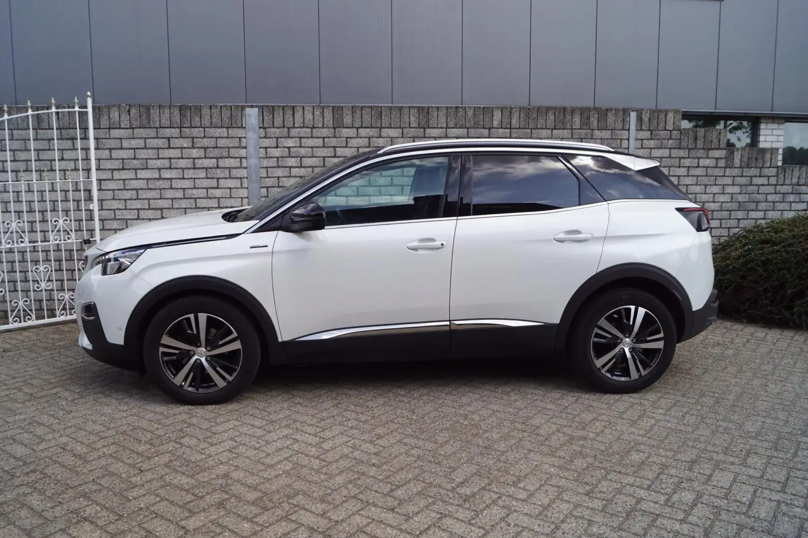 Peugeot 3008 1.6 PureTech GT Line Autom Half Leder Sportst Stoe Wit - 2