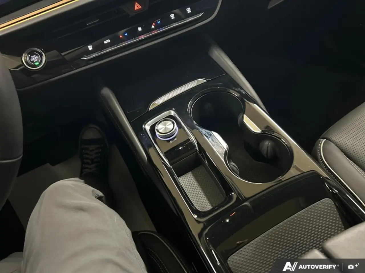 Buick Envision снимка Buick Envision