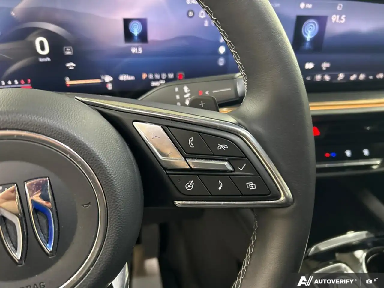 Buick Envision снимка Buick Envision