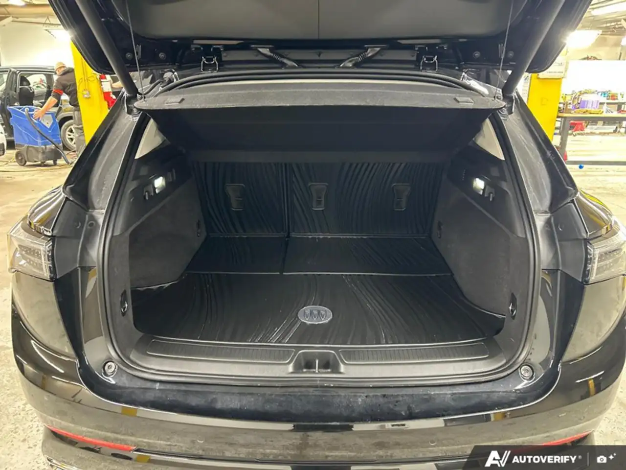 Buick Envision снимка Buick Envision