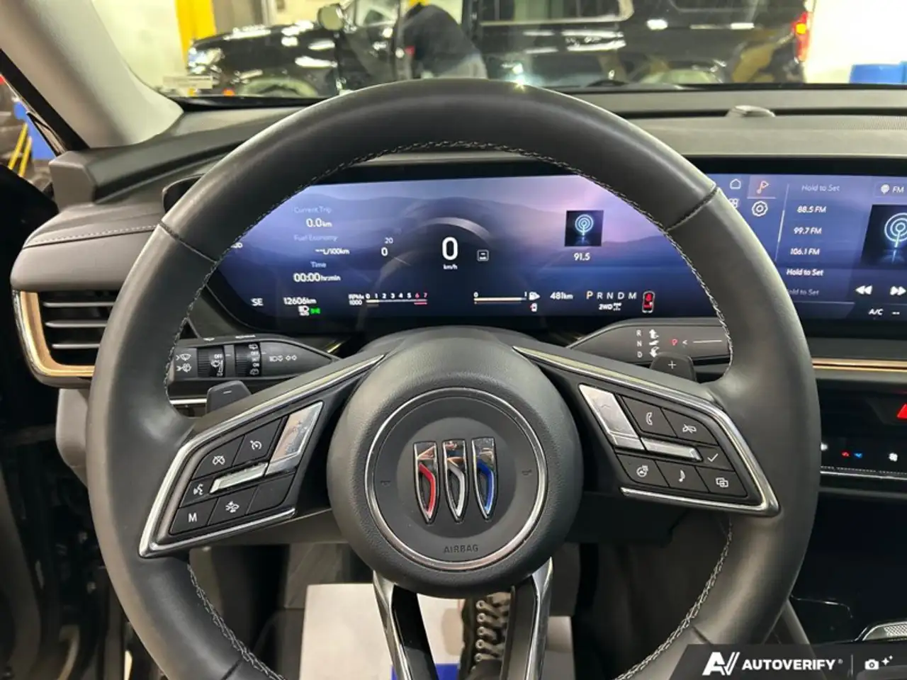 Buick Envision снимка Buick Envision