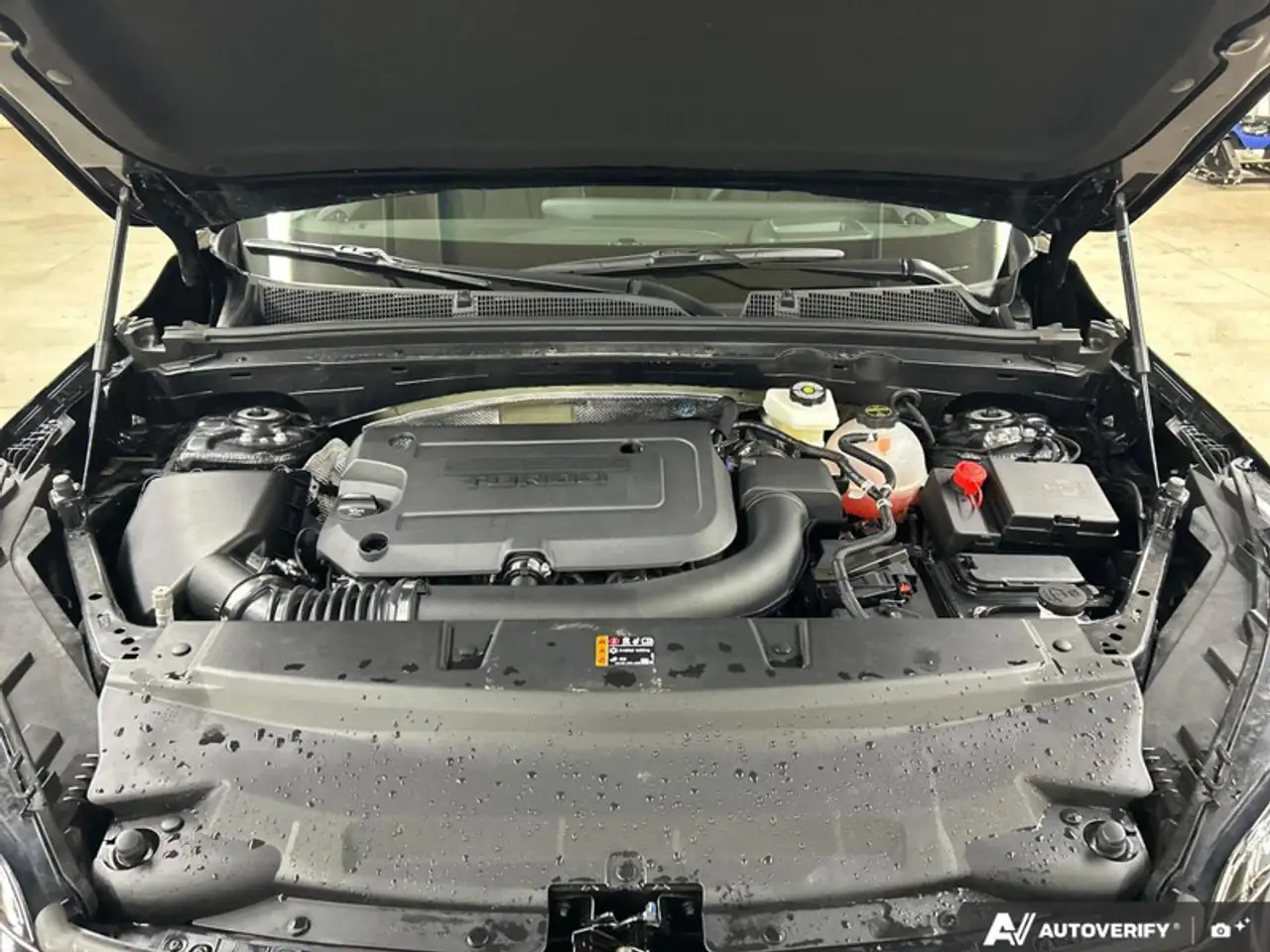 Buick Envision снимка Buick Envision