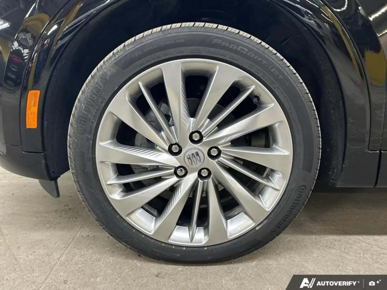 Buick Envision снимка Buick Envision