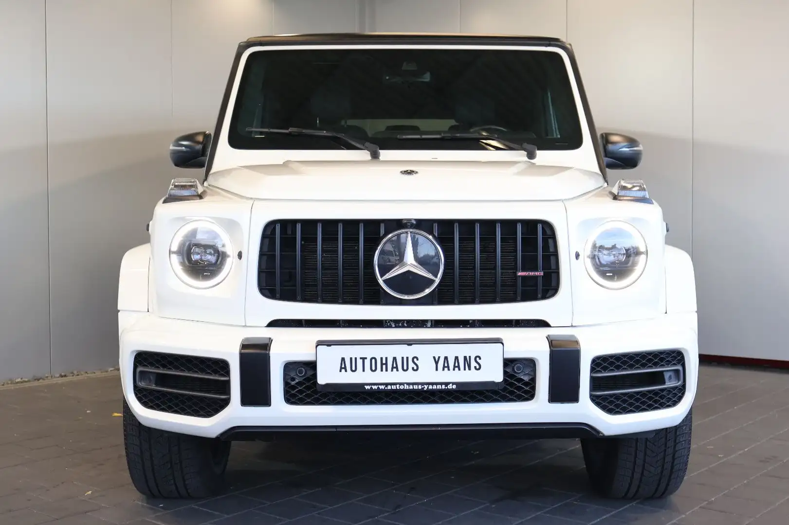 Mercedes-Benz G 63 AMG DRIVERS PACK+NIGHT+DESIGNO+BURM+22" Weiß - 2