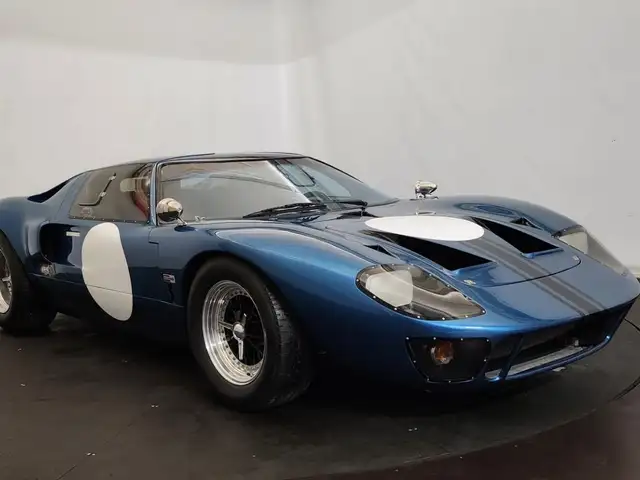 Ford GT GT40