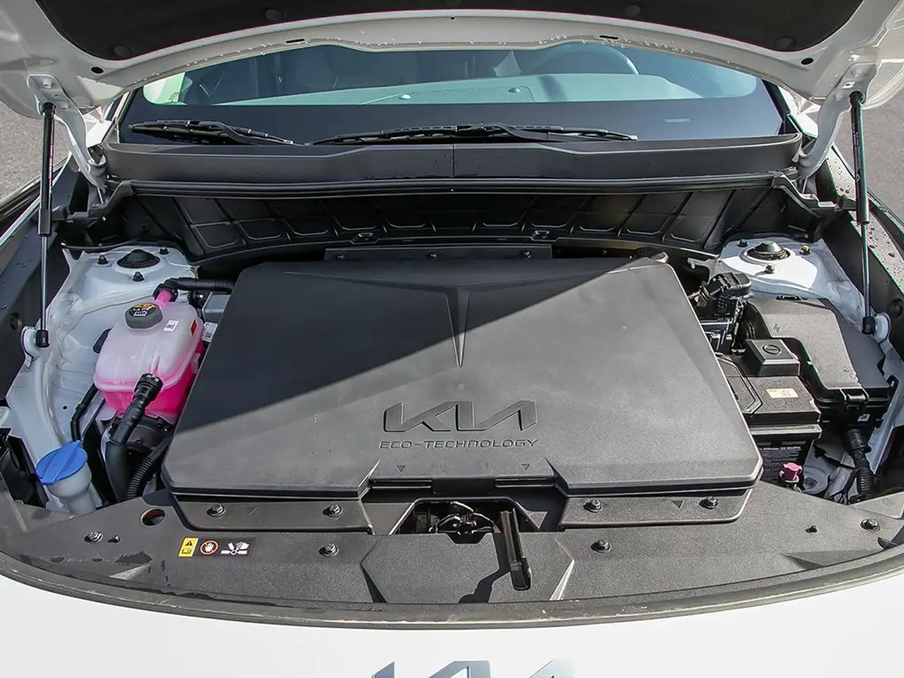 Kia Niro снимка Kia Niro