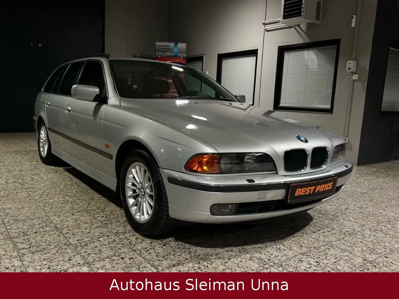 BMW 528