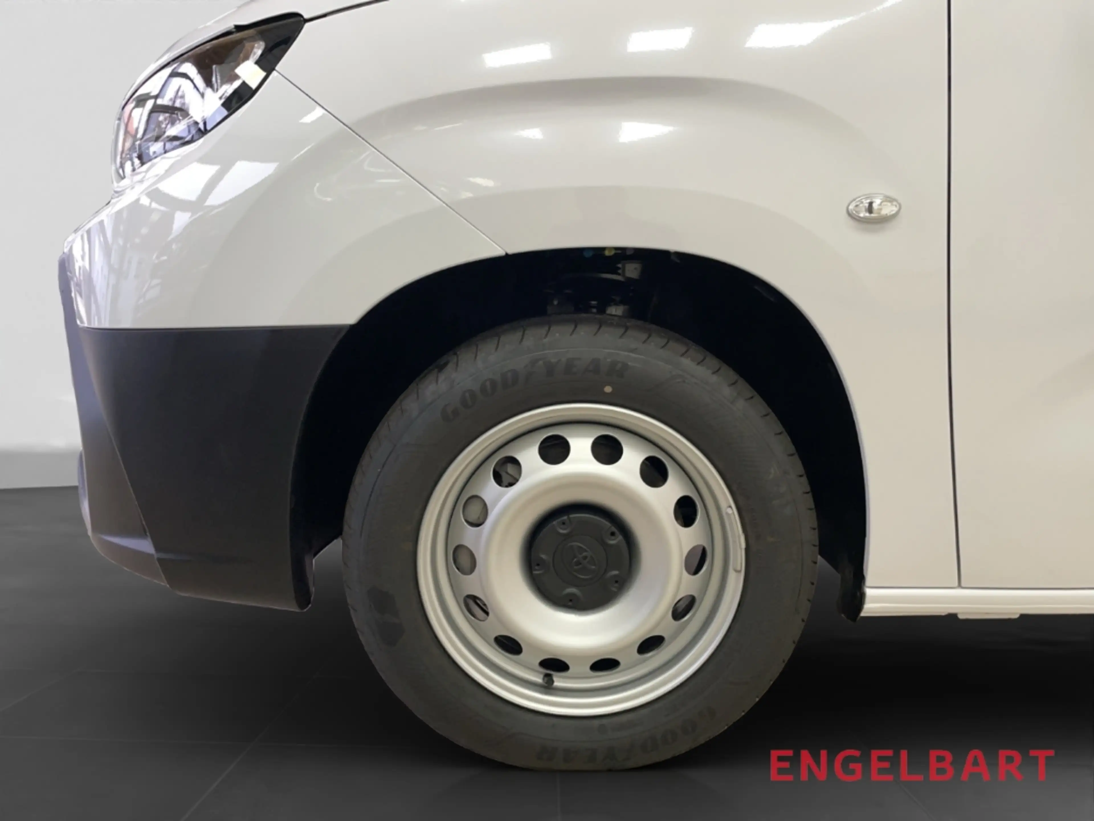 Toyota Proace City 1.5 D4D L2 Meister — photo 15