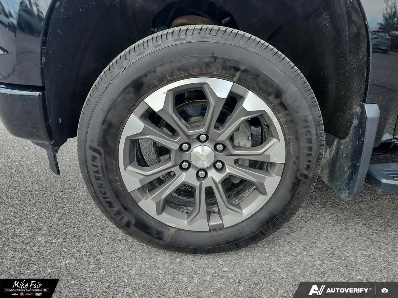 Chevrolet Silverado 1500 снимка Chevrolet Silverado 1500