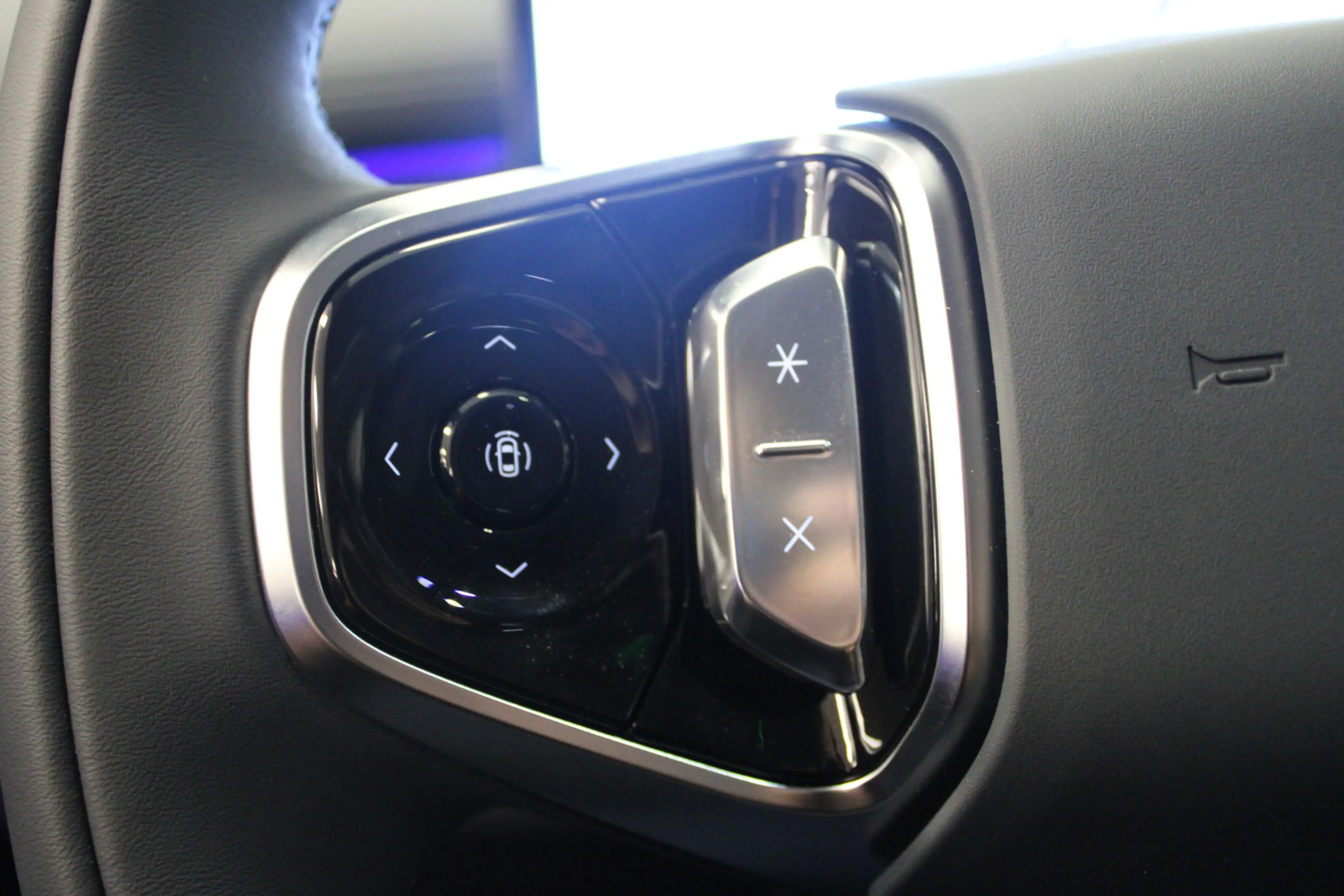 Geely Starray EM-i 1.5 Max+ — photo 13