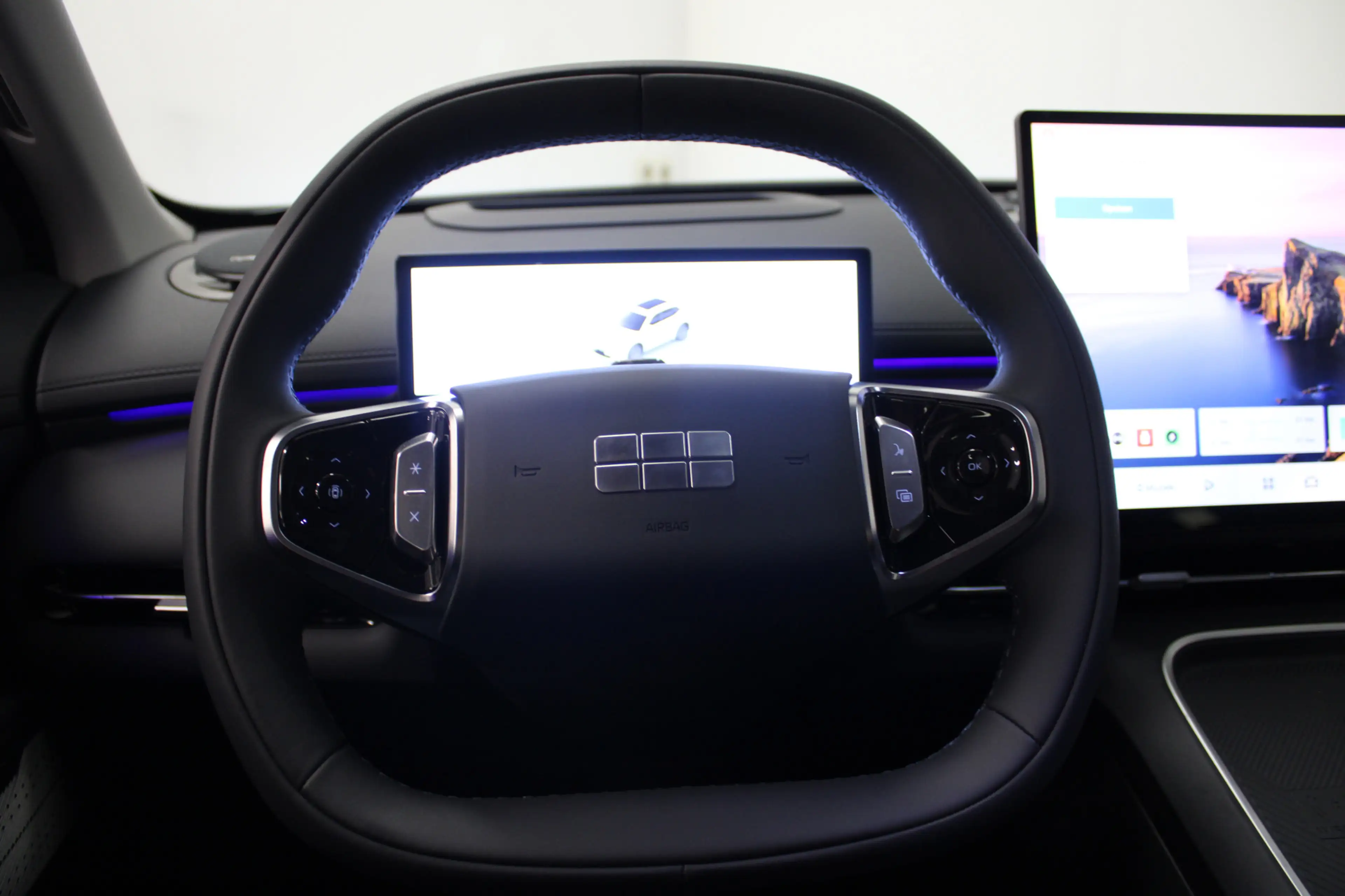 Geely Starray EM-i 1.5 Max+ — photo 12