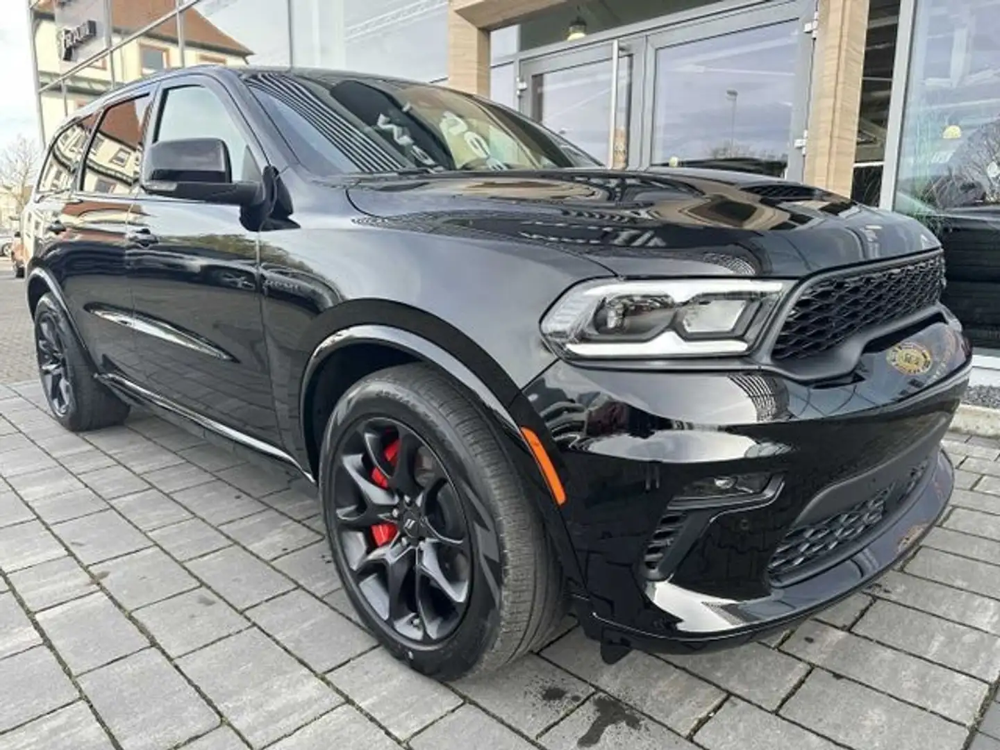 Dodge Durango 5,7 HEMI RT 7 Sitzer TOW n GO Sportpaket AHK Navi Schwarz - 2