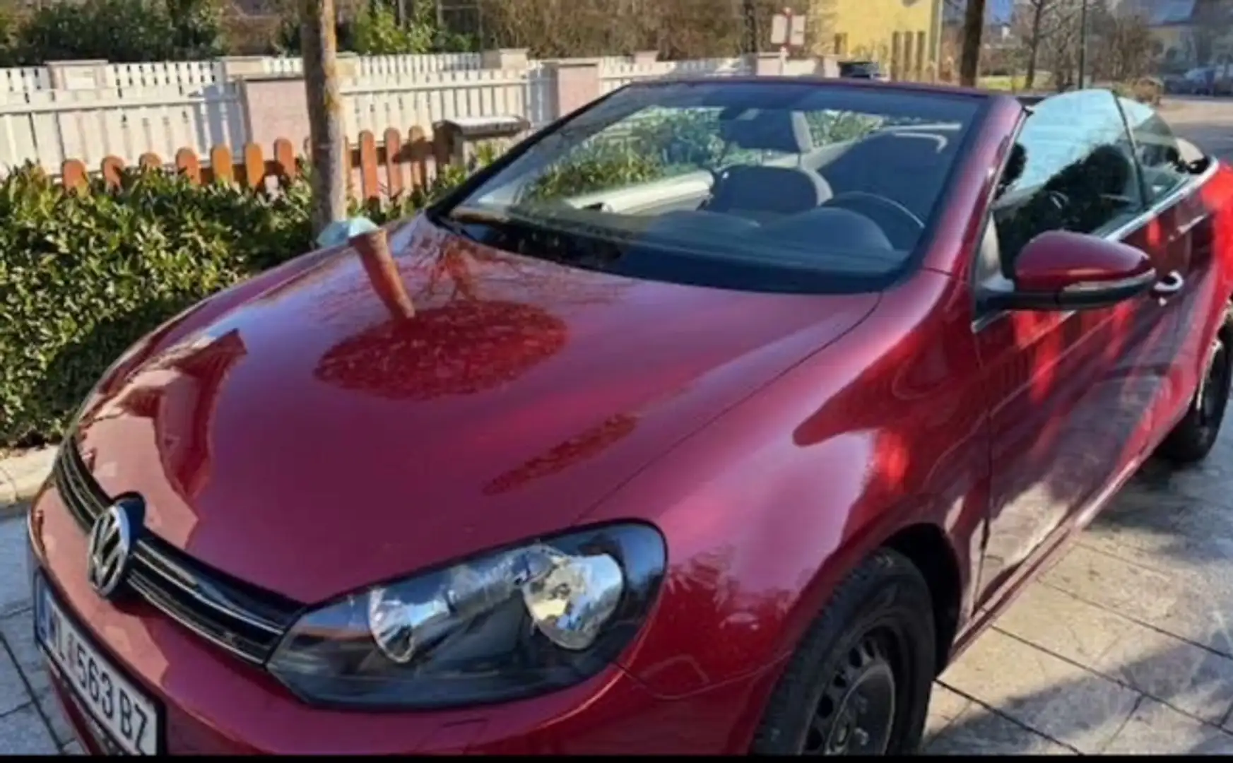 Volkswagen Golf Cabriolet Golf Cabrio TSI 1,2 Rot - 1