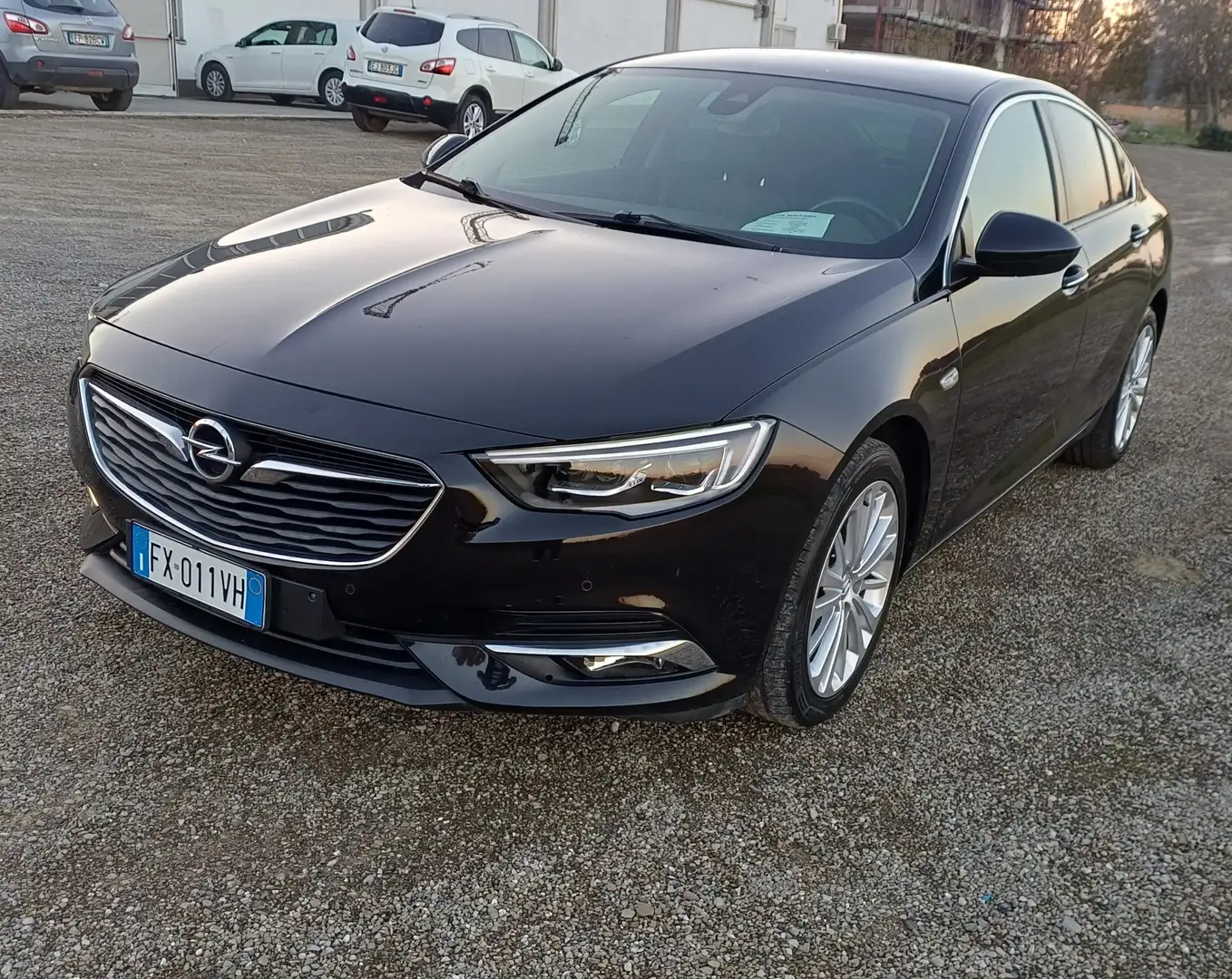 Opel Insignia Insignia II 2017 Grand Sport Grand Sport 1.6 cdti Schwarz - 1