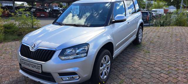 Imagine Skoda Yeti Active, voll Scheckheft gepflegt
