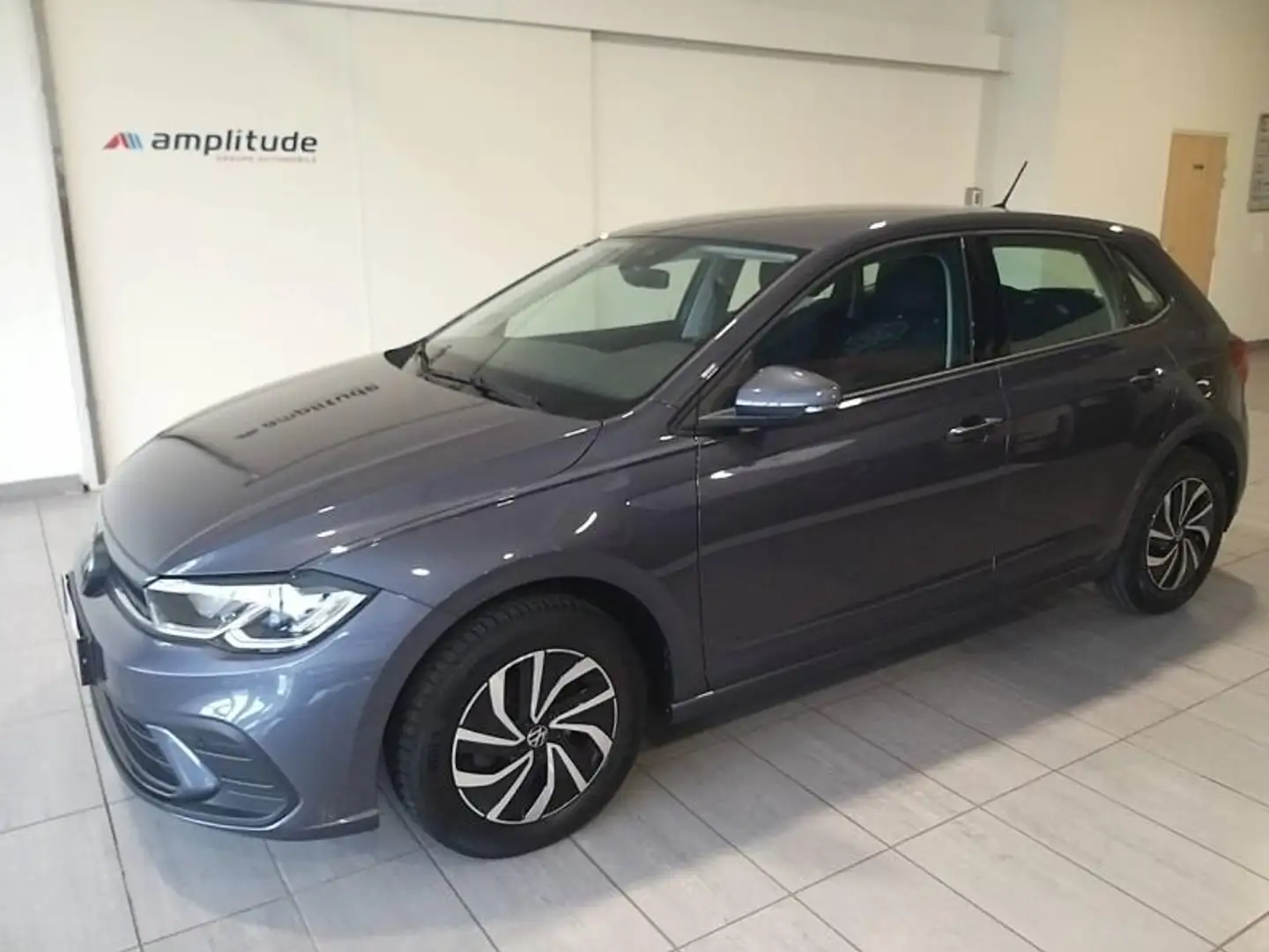 Volkswagen Polo 1.0 TSI 95 ch Life Gris - 1