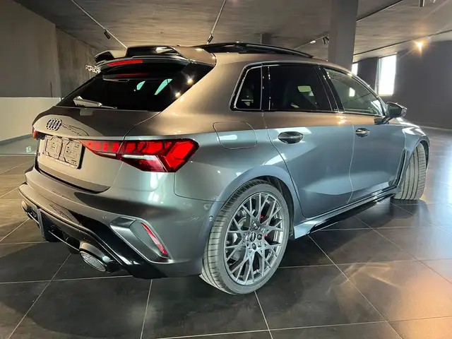 Audi RS3 view 6