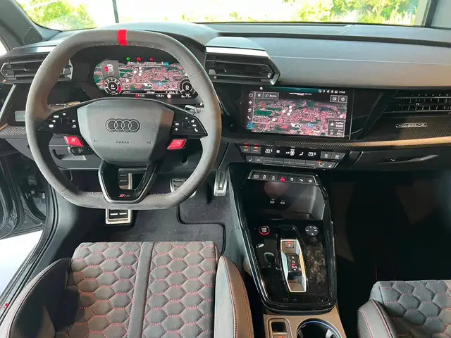 Audi RS3 view 17
