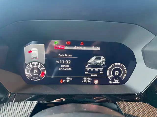 Audi RS3 view 19