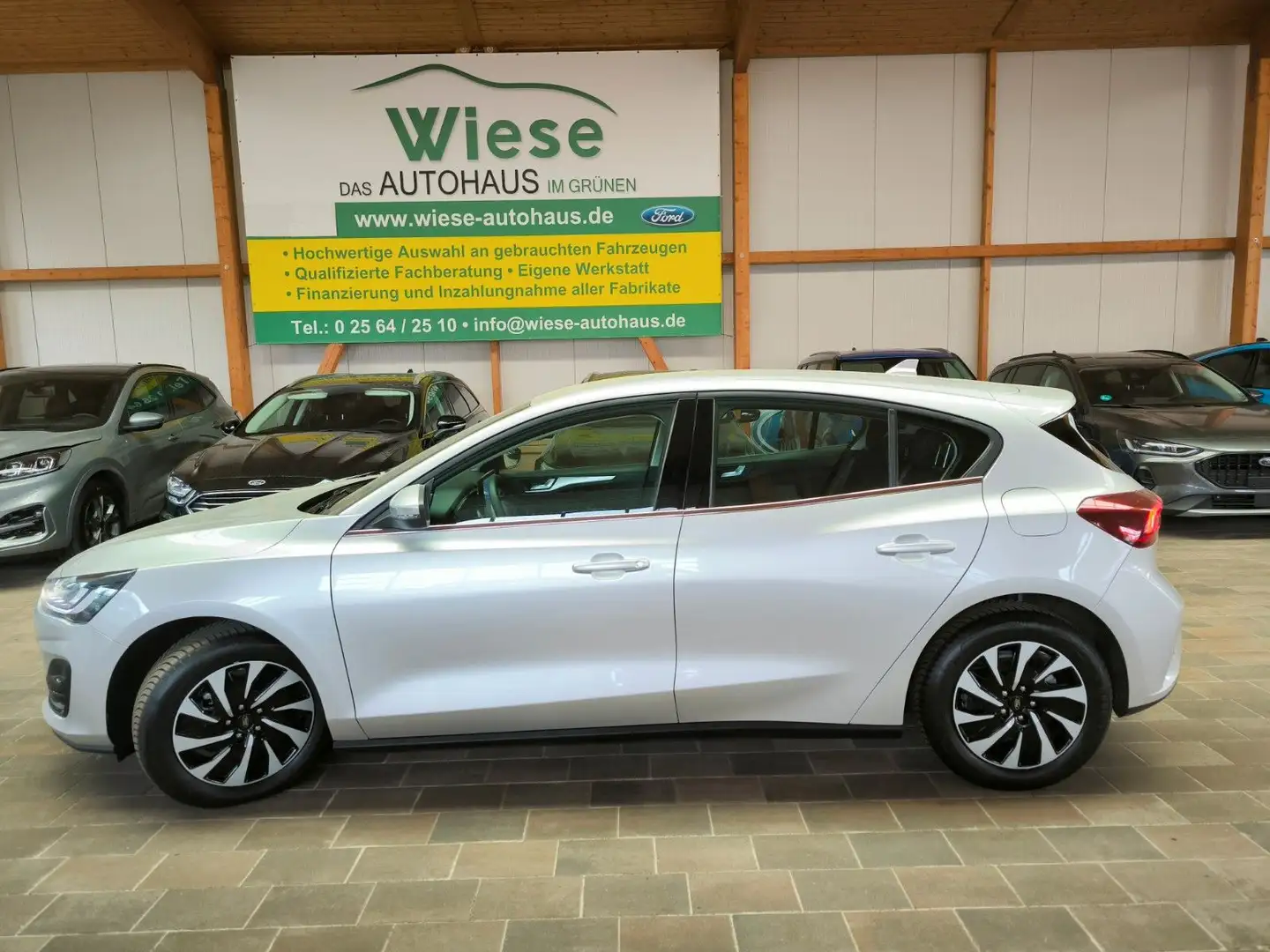 Ford Focus 1,0 Ecoboost Titanium,IACC,AHK,AGR Sitz Zilver - 2