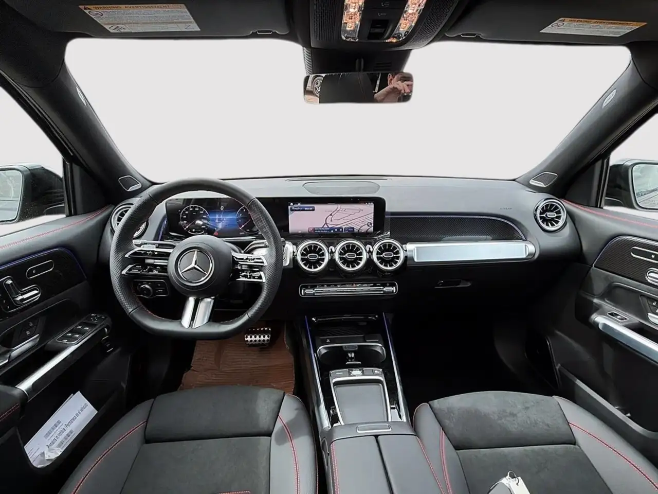 Mercedes-Benz GLB photo Mercedes-Benz GLB
